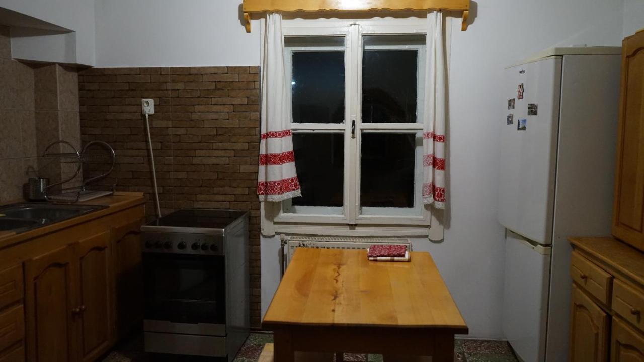Cabana Iubu Валя-Дрэганулуй Экстерьер фото